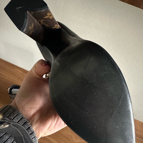 Brand new , ladies ankle boots. - Picture 3 of 7